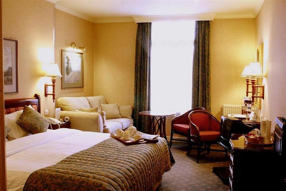 Grosvenor Hotel Stratford-upon-Avon Buitenkant foto